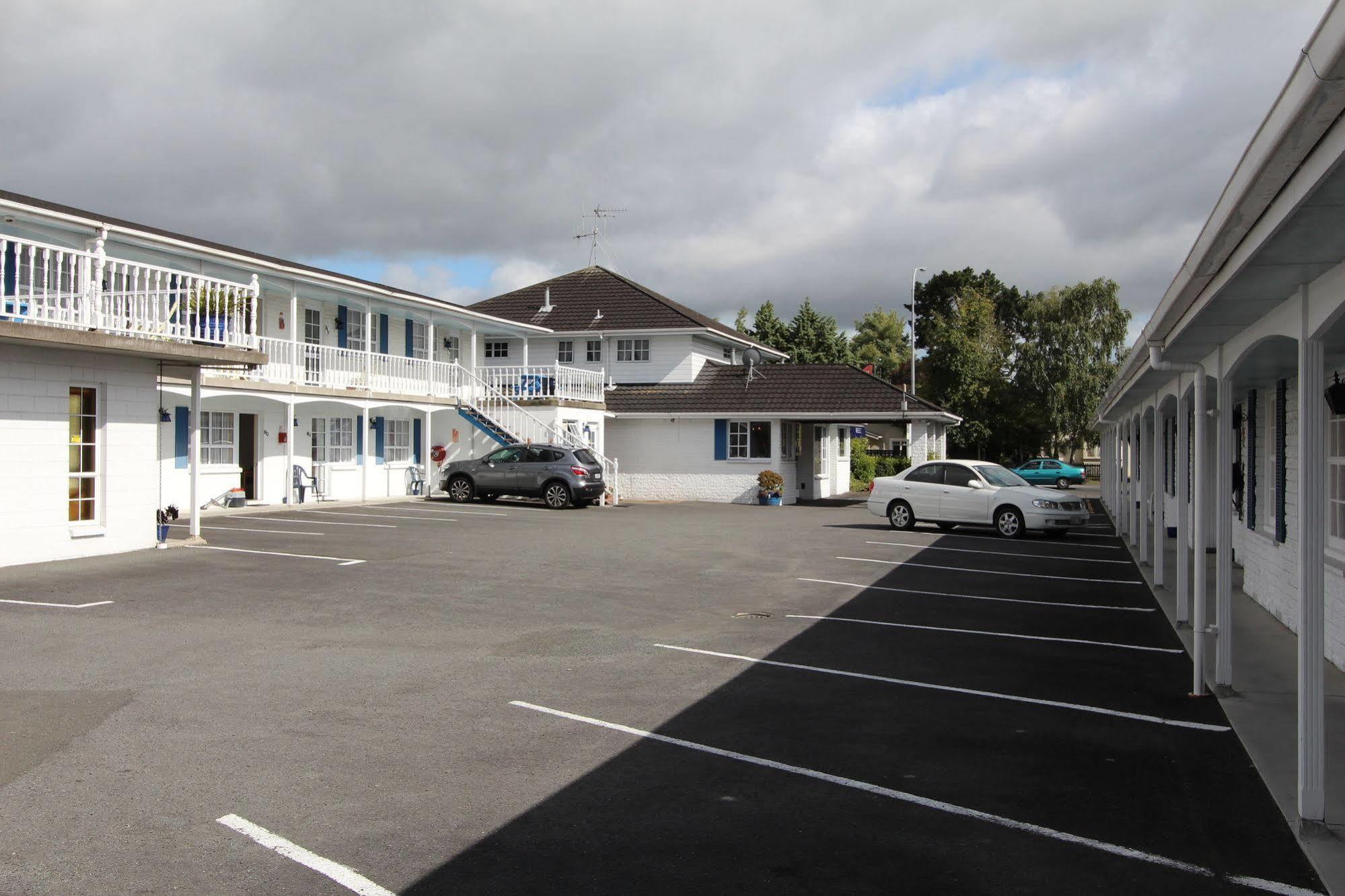 Boundary Court Motor Inn Hamilton Esterno foto
