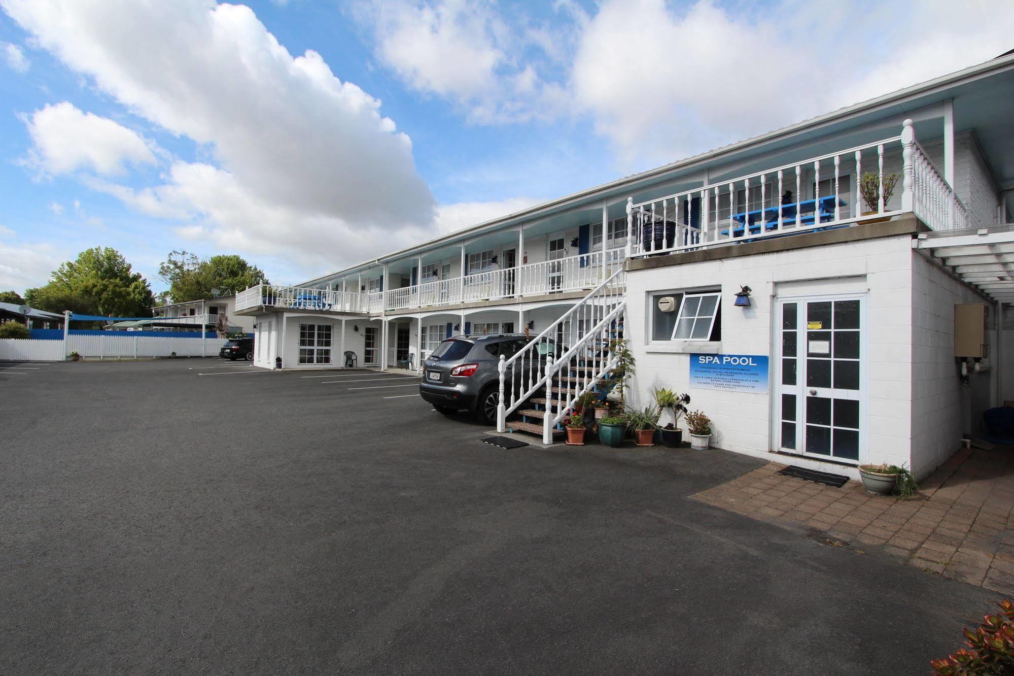Boundary Court Motor Inn Hamilton Esterno foto