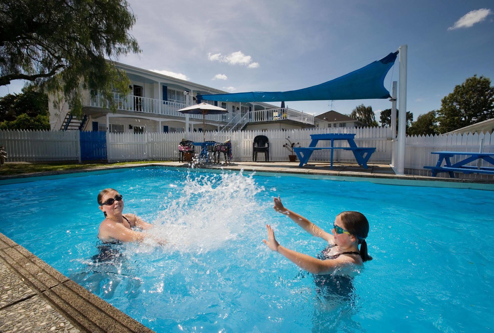 Boundary Court Motor Inn Hamilton Esterno foto