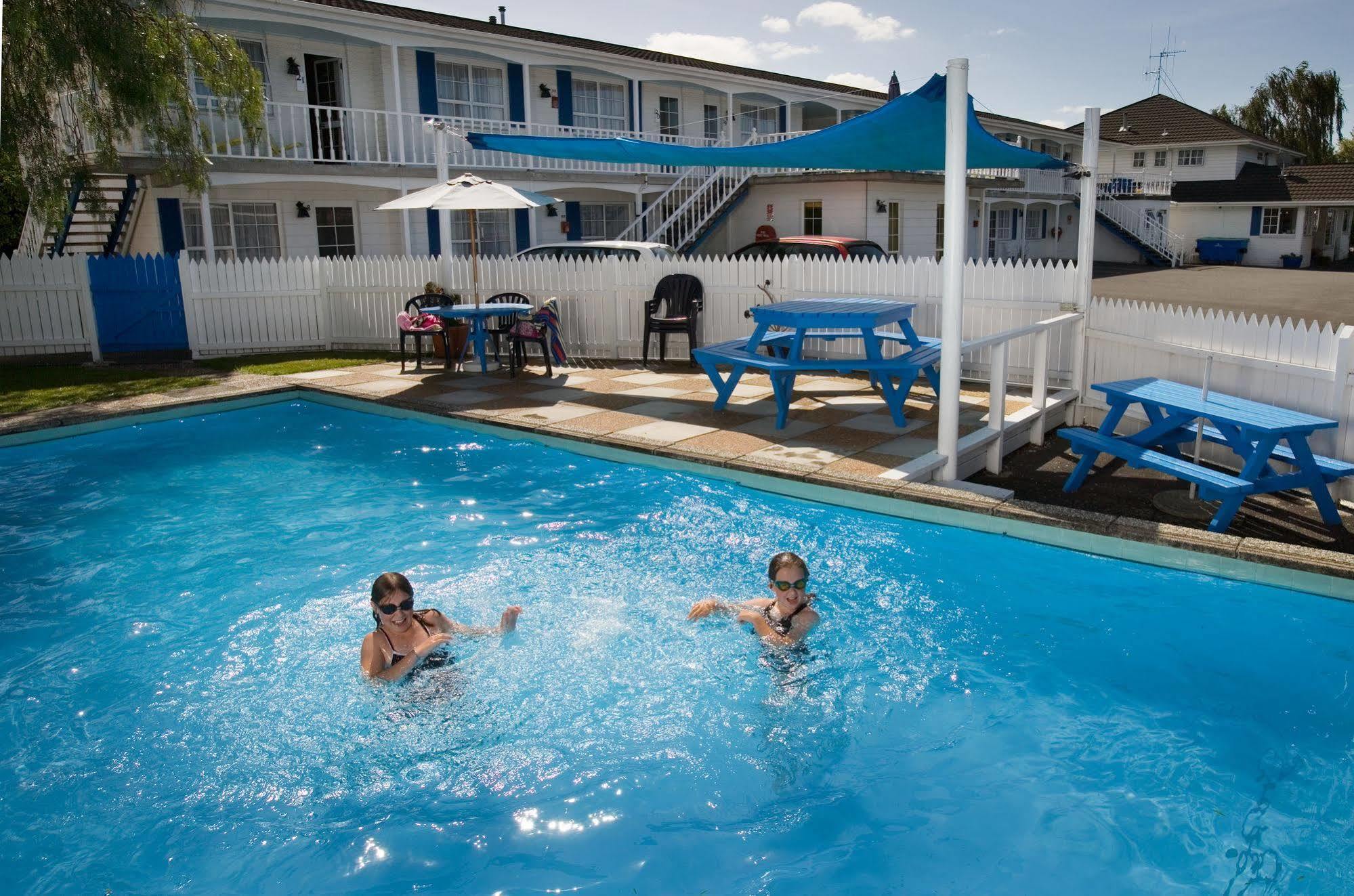 Boundary Court Motor Inn Hamilton Esterno foto