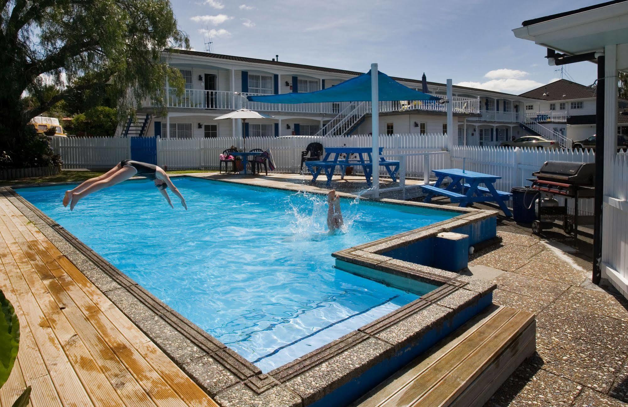 Boundary Court Motor Inn Hamilton Esterno foto