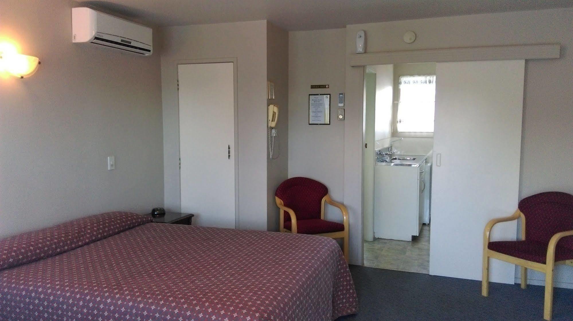 Boundary Court Motor Inn Hamilton Esterno foto